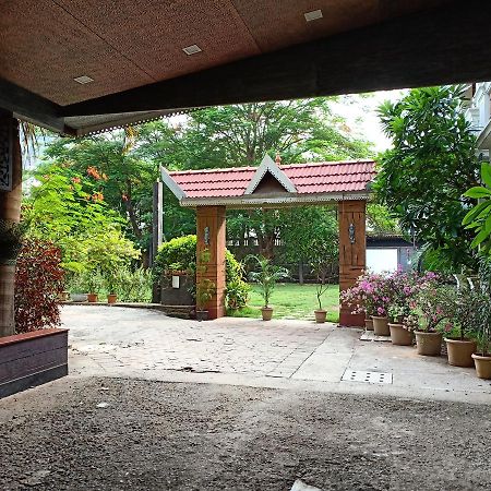 Mystica Resort Lonavala Kültér fotó